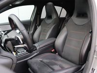 Occasion Mercedes A180 AMG line 136 PK (100 kW) 2020 Grijs (metallic) Hatchback