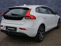 Occasion Volvo V40 Kinetic 123 PK (90 kW) 2016 Wit Hatchback
