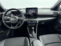 Occasion Toyota Yaris Hybrid Executive 116 PK (85 kW) 2021 Wit Hatchback