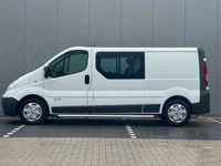 tweedehands Renault Trafic 2.5 dCi Dubbelcabine | BTW | 6 Persoons | 2 Sleutels | Trekhaak |