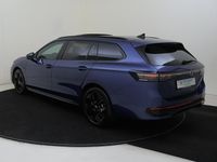 Occasion VW Passat R-line Edition 272 PK (200 kW) 2025 Blauw Stationwagen