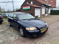 tweedehands Volvo V70 2.4D EDITION II / LEDER / AIRCO-ECC / TREKHAAK / C