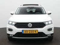 tweedehands VW T-Roc 1.5 TSI Style Panoramadak / Navigatie / Pdc