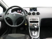 tweedehands Peugeot 308 1.6 e-HDi Blue Executive Automaat