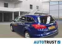 tweedehands Ford Focus Wagon 1.0 Trend .1de eignnar. Navi.alu+velgen.1jaar auto trust garantie