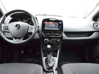 Occasion Renault Clio GrandTour LIMITED 90 PK (66 kW) 2017 Zwart Stationwagen