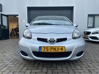 tweedehands Toyota Aygo 1.0-12V Comfort AIRCO - 5 DEURS - NW APK - LAGE KM - N.A.P - 3e EIGENAAR