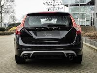 tweedehands Volvo V60 1.6 T3 R-Design - 1 eigenaar - lage KM - Dealer on