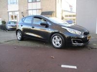 Occasion Kia Ceed 101 PK (74 kW) 2015 Zwart Hatchback