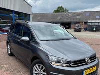 Occasion VW Touran Highline 116 PK (85 kW) 2019 Grijs MPV