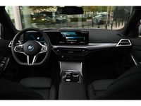 Occasion BMW 330 Comfort Edition 291 PK (214 kW) 2025 Grijs Stationwagen