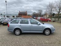 tweedehands Skoda Octavia Combi 1.6 TDI Elegance // Automaat // Navi