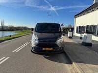 Occasion Ford Transit Custom Trend 101 PK (74 kW) 2015 Zwart (metallic) Van
