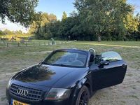 Occasion Audi TT Roadster 179 PK (131 kW) 2004 Zwart Cabriolet