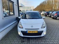 tweedehands Renault Clio Estate 1.5 dCi Authentique airco camera apk 7-2024