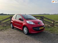Occasion Peugeot 107 68 PK (50 kW) 2005 Rood Hatchback