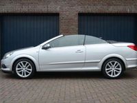 tweedehands Opel Astra Cabriolet TwinTop Cabiolet 1.8 Cosmo | Leder | Cruise | Airc