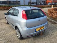 Occasion Fiat Grande Punto 78 PK (57 kW) 2006 Grijs Hatchback