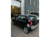 tweedehands VW cross up! UP! 1.0BlueMotion 75 PK PDC NAVI UNIEK