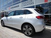 Occasion Mercedes B250e Luxury 218 PK (160 kW) 2021 Zilver (metallic) MPV