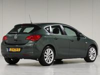 tweedehands Opel Astra 1.6 Turbo Cosmo *Leder*Klimaatreg.*Parkeersens.*