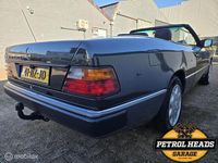 Occasion Mercedes E300 220 PK (161 kW) 1993 Zwart Cabriolet