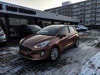 Occasion Ford Fiesta Titanium 101 PK (74 kW) 2017 Oranje Hatchback