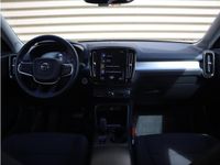 tweedehands Volvo XC40 1.5 T2 Business Pro | Elek Trekhaak | Keyless entry | Adap Cruise