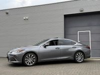 Occasion Lexus ES300H Business Edition 218 PK (160 kW) 2021 Grijs Sedan