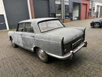 tweedehands Peugeot 404 * PERFECT RESTAURATIE PROJECT * ALLE DELEN AANWEZIG