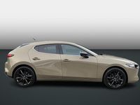 Nieuw Mazda 3 Homura-Line 140 PK (102 kW) 2026 Zircon sand metallic (48t) Hatchback