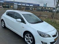 tweedehands Opel Astra 1.4 Turbo Sport