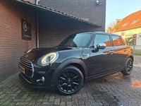 Occasion Mini Cooper Business 136 PK (100 kW) 2015 Zwart (metallic) Hatchback