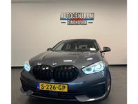 Occasion BMW 118 Executive 140 PK (102 kW) 2019 Grijs Hatchback