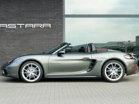 tweedehands Porsche 718 Boxster 2.0 | Aventuringroen met espresso natuurleder