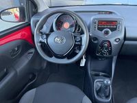 Occasion Toyota Aygo 72 PK (52 kW) 2020 Rood Hatchback