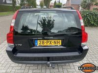 tweedehands Volvo V70 2.5T AWD Momentum 7 persoons , youngtimer!