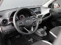 Occasion Hyundai i10 Comfort 67 PK (49 kW) 2023 Grijs (metallic) Hatchback