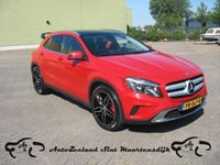 tweedehands Mercedes GLA200 Ambition panorama dak