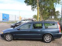 Occasion Volvo V70 170 PK (125 kW) 2004 Blauw, metallic lak Stationwagen