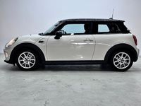 Occasion Mini Cooper Business 136 PK (100 kW) 2017 Wit Hatchback
