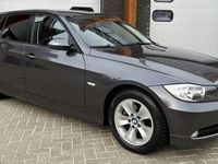 tweedehands BMW 320 3-SERIE Touring i High Executive STOELVW/CRUISE/PDC