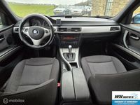 Occasion BMW 320 Executive 150 PK (110 kW) 2006 Grijs, metallic lak Stationwagen