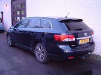 Occasion Toyota Avensis Comfort 132 PK (97 kW) 2013 Groen, metallic lak Sedan
