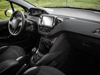 Occasion Peugeot 208 82 PK (60 kW) 2016 Wit Hatchback