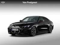 Nieuw BMW i4 M Sport 250 kW (340 PK) 2025 Saphirschwarz metallic (475) (zwart metallic) Sedan