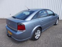 Occasion Opel Vectra GTS Executive 120 PK (88 kW) 2009 Grijs Hatchback