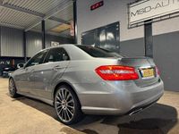 tweedehands Mercedes E500 Elegance 4-Matic AMG-Pakket Nieuwstaat Onderhouden