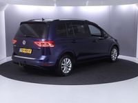 tweedehands VW Touran 1.2 TSI Comfortline Business 7p 110pk 6bak| trekha