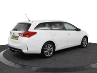 tweedehands Toyota Auris Touring Sports 1.8 Hybrid Executive